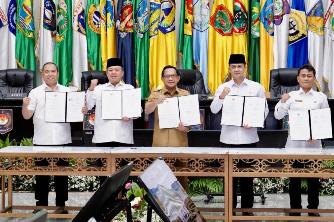 
 Kementerian ATR/BPN Teken Nota Kesepahaman dengan 4 K/L untuk Perkuat Sinergi Tata Kelola Pertanahan dan Tata Ruang
