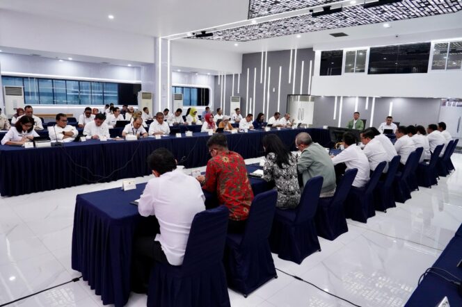 
 Menteri ATR/Kepala BPN Instruksikan Satker di Daerah untuk Lakukan Peninjauan Sekitar DAS sebagai Langkah Preventif Banjir