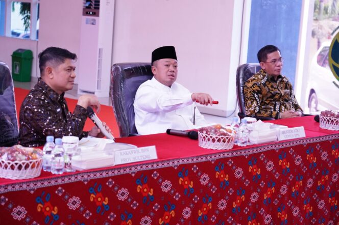 
 Menteri Agraria dan Tata Ruang/Kepala Badan Pertanahan Nasional (ATR/BPN), Nusron Wahid, melakukan kunjungan kerja ke Kantor Wilayah (Kanwil) BPN Provinsi Sulawesi Tengah (Sulteng) pada Jumat (11/04/2025)