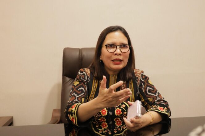 
 Direktur Jenderal Pengadaan Tanah dan Pengembangan Pertanahan (Dirjen PTPP), Embun Sari,