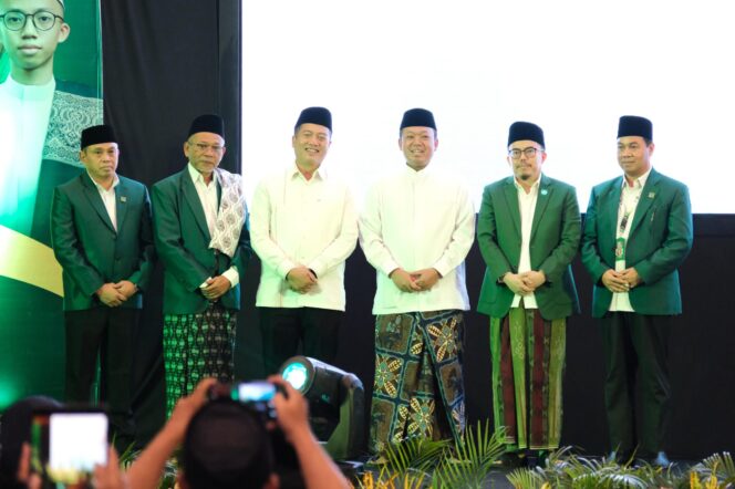 
 Menteri Nusron Ajak Organisasi Nahdlatul Wathan Kerja Sama dengan Pemerintah untuk Mendukung Pembangunan Berkeadilan Indonesia