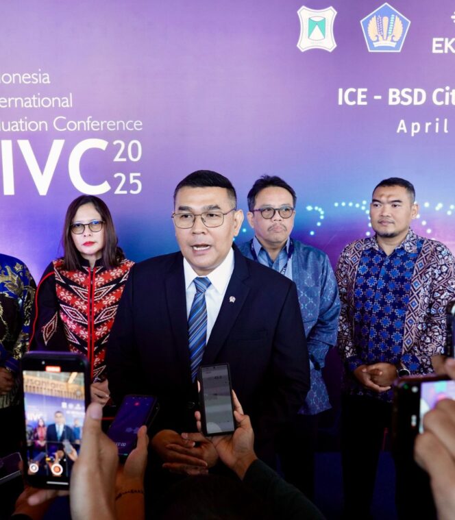 
 Jadi Jembatan Dialog Soal Pertanahan dan Tata Ruang, Wamen Ossy Ajak Publik Kunjungi Booth ATR/BPN di ICI 2025
