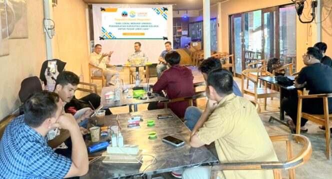 
 Lokal Menjadi Unggul: Dosen Admnistrasi Publik FISE USN Kolaka Gelar PKM Peningkatan Kapasitas UMKM untuk Pasar Lebih Luas