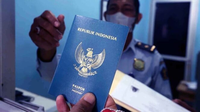 
 Kantor Imigrasi Kendari Gelar Eazy Passport di Kolaka
