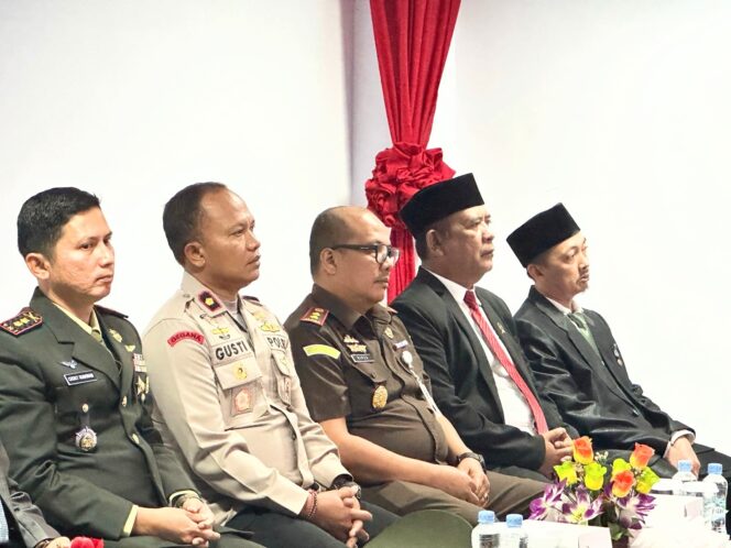 
 Dandim 1412/Kolaka Hadiri Paripurna DPRD Kolut, Rayakan HUT RI-ke80