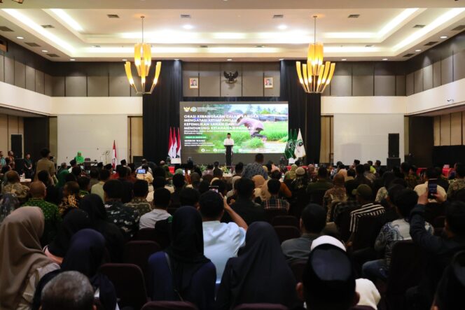 
 Rakor Regional KAHMI, Menteri Nusron: Penting untuk Mengambil Keputusan secara Adil