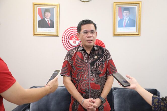 
 Agendakan Kunjungan ke Maluku Utara, Menteri Nusron Komitmen Kawal Sinergi Jajaran di Moloku Kie Raha