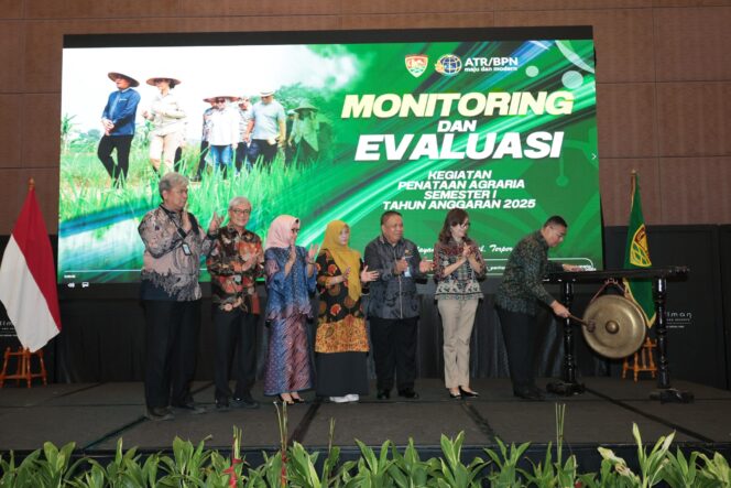 
 Buka Monev Penataan Agraria Semester I 2025, Wamen Ossy Tekankan Pentingnya Penataan Akses demi Peningkatan Taraf Hidup Masyarakat