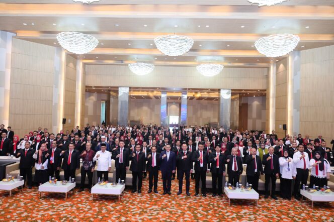 
 Wamen Ossy Tutup Rakor Pencegahan dan Penyelesaian Tindak Pidana Pertanahan, Apresiasi Kesungguhan Satgas Berantas Mafia Tanah