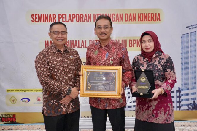 
 Kementerian ATR/BPN Raih Penghargaan, Berhasil Tindaklanjuti RHP BPK RI 90,8%