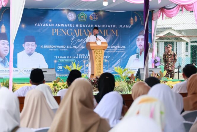 
 Bicara Soal Amanah Pimpinan dalam Pengajian di Pandeglang, Menteri Nusron: Permudah Rakyat