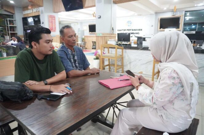 
 Banyak Membantu, Warga Minta BPN Sediakan Layanan Lebih Banyak Lagi di PELATARAN