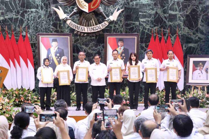 
 Pemprov DKI Jakarta Beri Penghargaan kepada Kementerian ATR/BPN atas Percepatan Pengamanan Aset