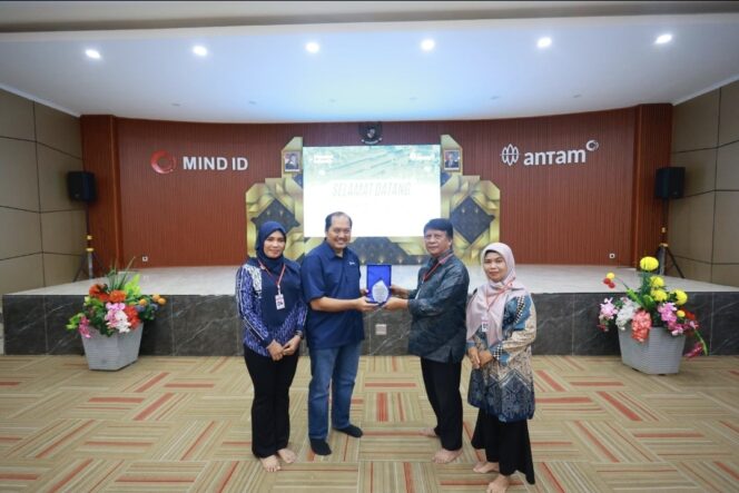 
 Mahasiswa FMIPA UHO Pelajari Green Chemistry dan QAQC Nikel di PT ANTAM Kolaka