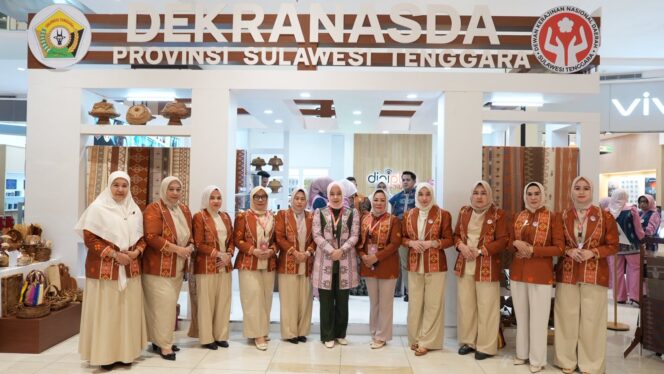 
 HUT Dekranas ke-46, Wastra Kolaka Meniti Jalan ke Panggung Nasional