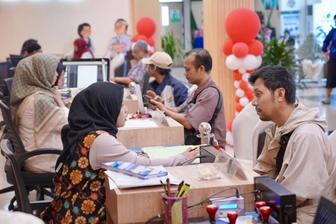 
 Balik Nama Sertipikat Selesai Lebih Cepat, Masyarakat Rasakan Kepastian Layanan PERINTIS 10 Hari
