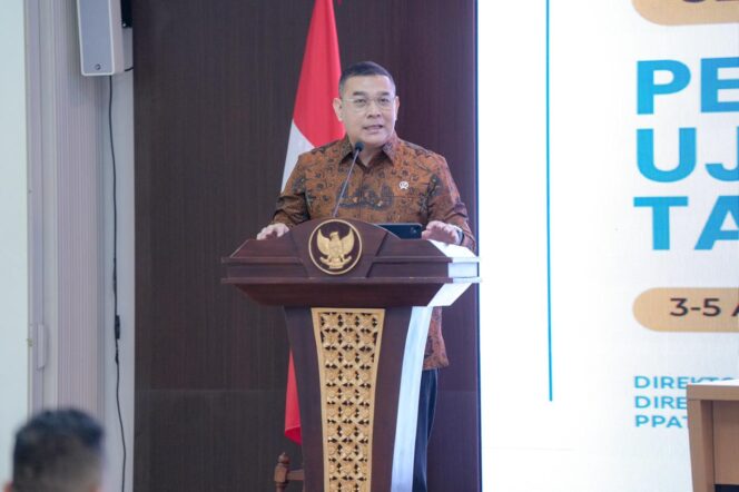 
 Buka Ujian PPAT 2026, Wamen Ossy: Memastikan Layanan Pertanahan dari PPAT yang Kompeten, Profesional dan Berintegritas