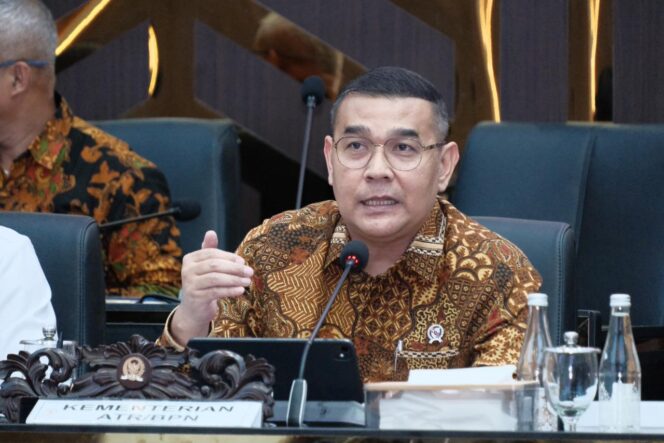 
 Wamen Ossy Rapat Kerja Bersama Baleg DPR RI Bahas Penyusunan RUU Reforma Agraria