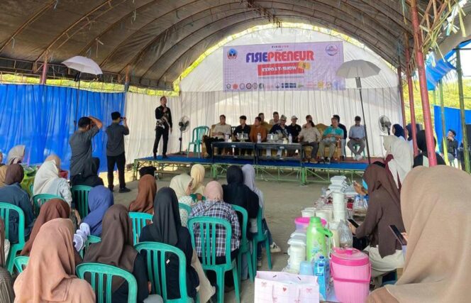 
 FISIEPRENEUR USN Kolaka Tembus 50 Tenant, Mahasiswa Didorong Jadi Pencipta Kerja